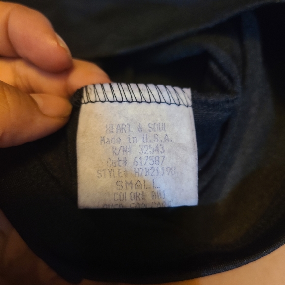 Off the shoulder black top - Picture 5 of 6